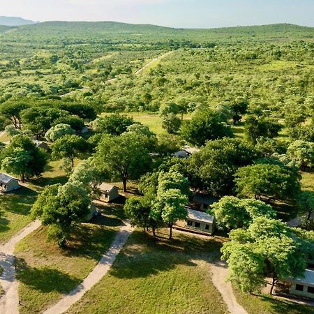 Unyati Safari Lodge Hectorspruit Exterior photo